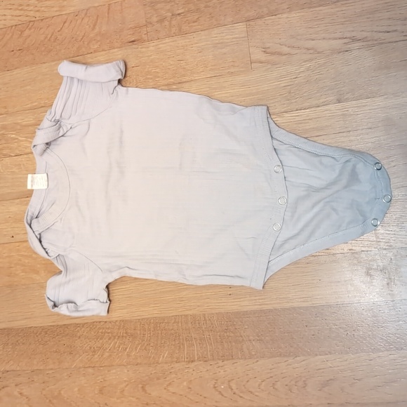 12-18mo Kate Quinn onesies bundle - Picture 4 of 11